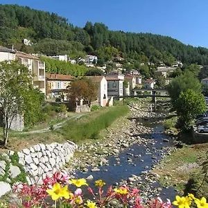 T2 Rez-de-chaussée 40 M2 Les Bains Linge De Lit Et De Toilette Non Fournis Appartement